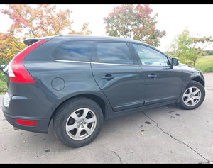 VOLVO xc60 151 кВт (9 фото из 10)