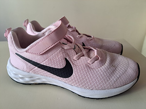 Nike tossud suurus 33 (1 foto / 3)