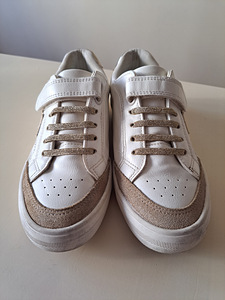 Кроссовки Okaidi р.34 (3 фото из 3)