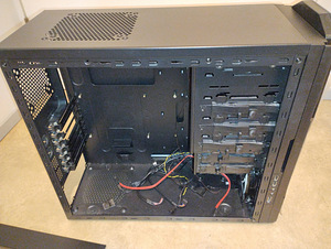 NZXT GUARDIAN 921 RB Musta, Sininen (3 valokuva sivusta 5)