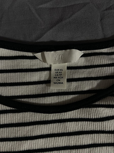 Кофта H&M (2 фото из 2)