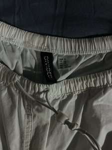 Штаны летние H&M (3 фото из 3)