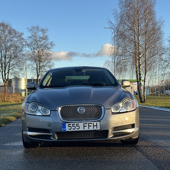 Jaguar xf
