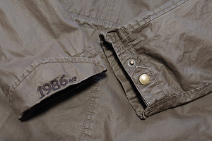 Peak Performance Archer J. Military Style Bown Jacket Size L (10 foto / 10)