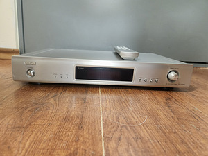 Denon TU-1500 AE AM/FM стерео тюнер (1 фото из 3)