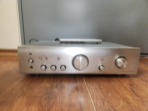 Стерео интегральный усилитель Denon PMA-700AE (2 фото из 3)
