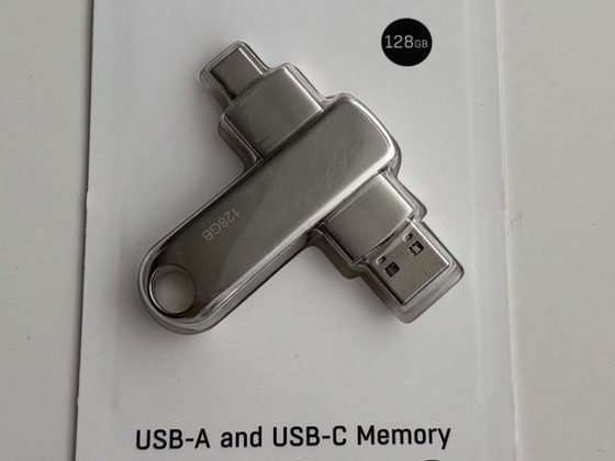 Dacota Platinum USB-A and USB-C Memory 128gb