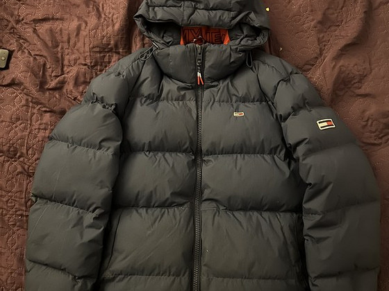 Tommy Hilfiger пуховик
