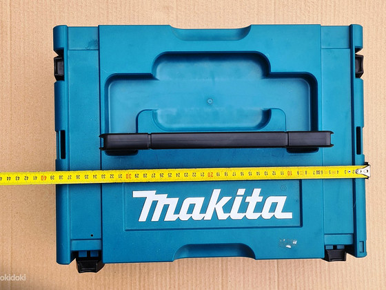 ЯЩИК ДЛЯ ИНСТРУМЕНТОВ MAKITA.