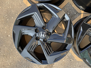 19" оригинальные диски Honda 5x114,3 (2 фото из 8)