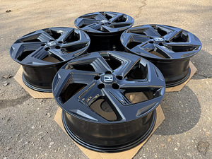 19" оригинальные диски Honda 5x114,3 (5 фото из 8)