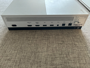 Xbox one S All digital edition (3 фото из 3)