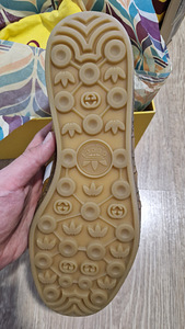 Gucci x addidas gazelle (4 foto / 5)