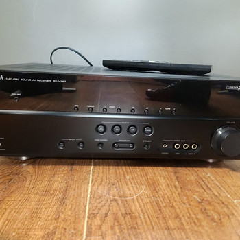 Yamaha RX-V367 Receiver