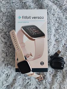 Fitbit versa 2 (1 фото из 2)