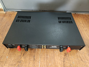 Audiolab 8000P стерео усилитель мощности (4 фото из 4)
