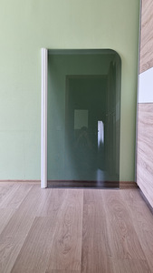 Klaasist vahesein vannituppa, 150cm × 80cm (1 foto / 2)
