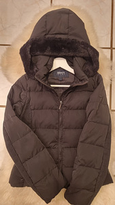 Armani jeans пуховик размер S (2 фото из 4)