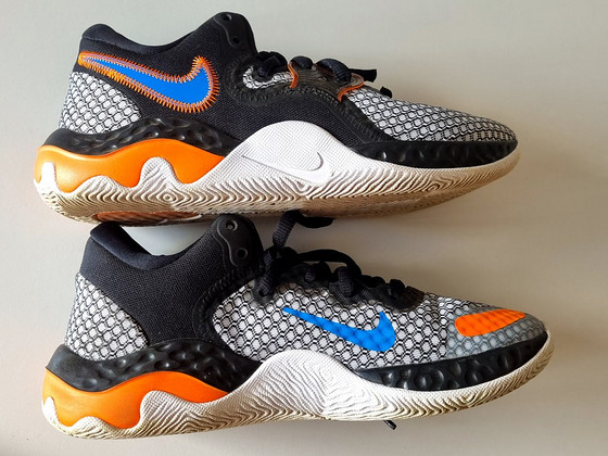 Кроссовки Nike