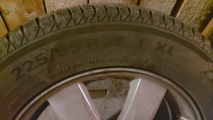 Всесезонные ламельные шины 4 шт. на дисках Kia 225/65 R17 (3 фото из 5)