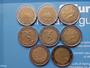 2 евро (3 фото из 10)
