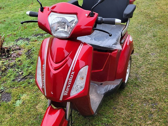 Revolux VM4 roller