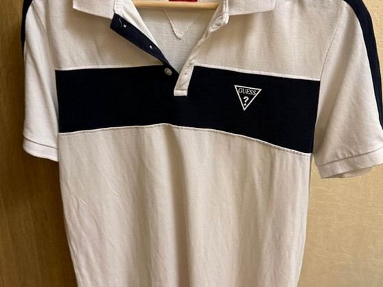 Футболка Guess