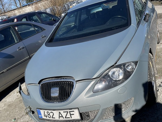 SEAT LEON 1,6 BENSIIN, VARUOSAD