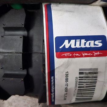 Mitas E09 65R TL 130/80-17