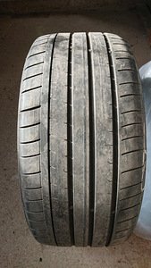 Dunlop SP Sport Maxx GT 265/35 R20 99Y (2 фото из 5)