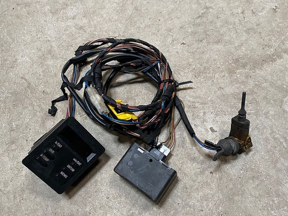 M: BMW E30 6 nupuline OBC/ FL udutuled