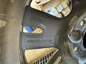 Müüa uued originaalveljed r16 Mercedes koos rõhuanduritega. (4 foto / 5)