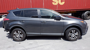 TOYOTA RAV-4 (2 фото из 3)