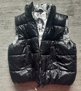 Жилет xl (2 фото из 3)