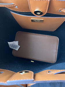 Ralph Lauren новая кожаная сумка (2 фото из 3)