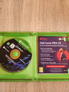 Fifa 22 XBox One/Series X (2 фото из 3)