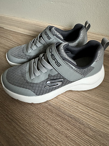 Skechers tossud (1 foto / 5)