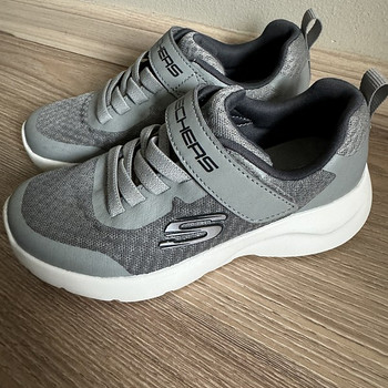 Skechers tossud