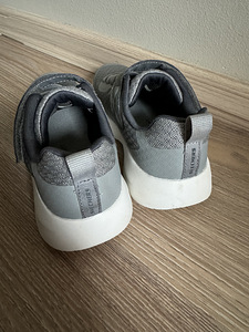 Skechers tossud (2 foto / 5)