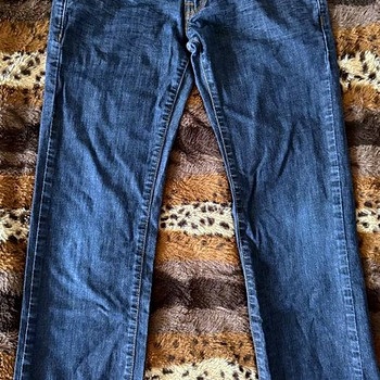 DKNY farkut