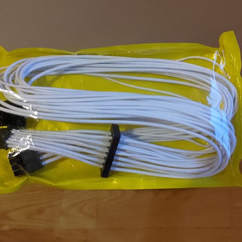 CORSAIR premium 12VHPWR