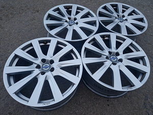 R20 Volvo ОРИГИНАЛ 5x108 (3 фото из 6)