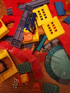 Конструктор Mega Blocks (2 фото из 2)