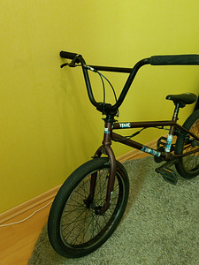 BMX (2 фото из 3)