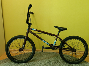 BMX (3 фото из 3)