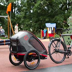 Hamax jalgrattakäru , 2 istet (punane/must) (2 foto / 7)