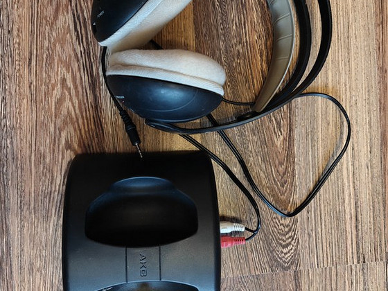 AKG гарнитура