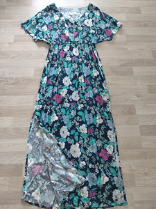 Roxy suvekleit,s (2 foto / 3)