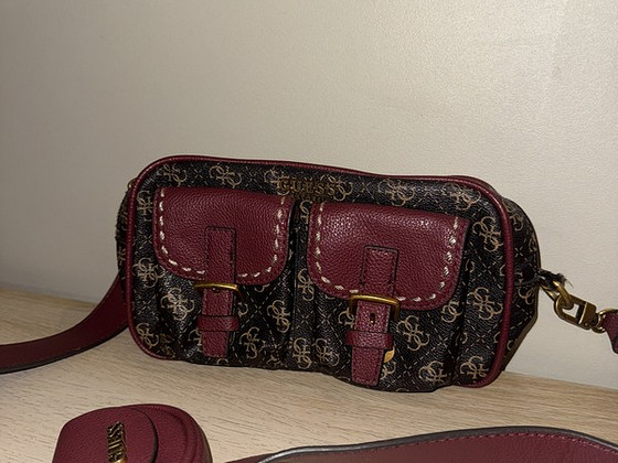 Сумочки GUESS ORIGINAL