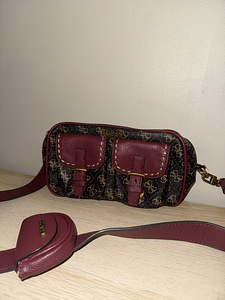 Сумочки GUESS ORIGINAL (1 фото из 2)